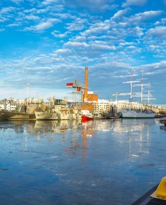 Ile trwają wakacje w Finlandii?