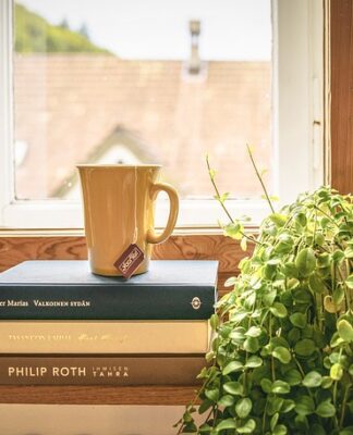 Jak wyrównać pod parapet?