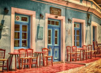 Jaki materiał na krzesła ogrodowe?